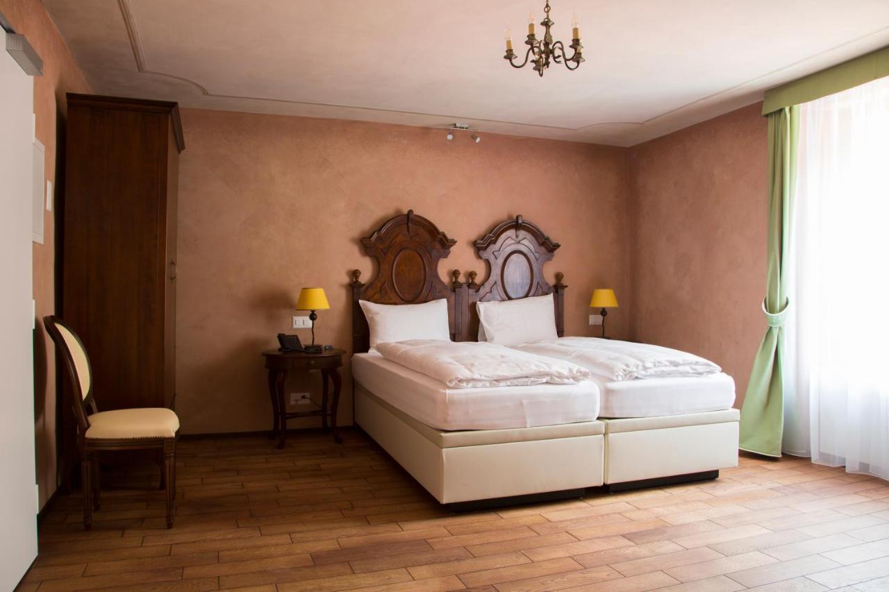 Boutique & Business Hotel La Tureta Giubiasco Exterior photo